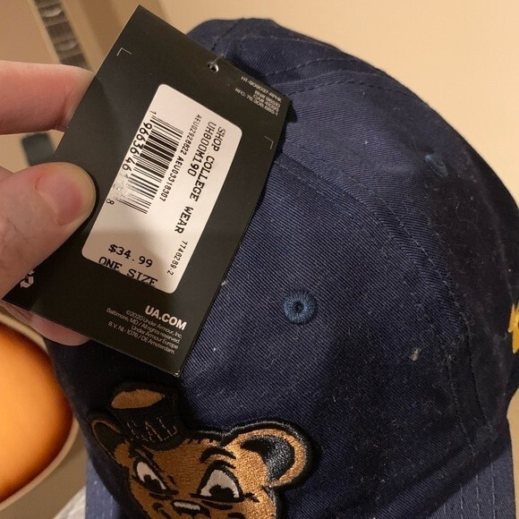 Under Armour CAL Bear navy blue one size baseball cap. Hat - Picture 6 of 6